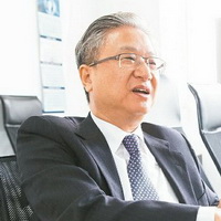 新光合成纖維股份有限公司董事長吳東昇