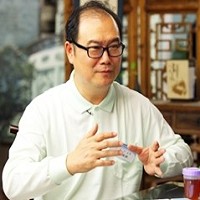 興采董事長陳國欽