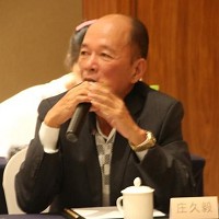 廣西兩岸紅現代農業開發有限公司董事長莊久毅