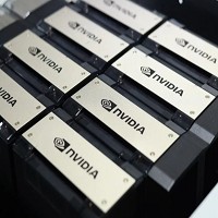 市調機構Omdia統計，輝達（Nvidia）第3季售出近50萬個A100和H100的人工智慧（AI）晶片（GPU），鴻海是GPU模組最大供應商，受惠最大。路透
