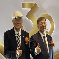 和泰興業董事長蘇一仲（左）及總經理林鴻志（右）。記者張瑞益／攝影
