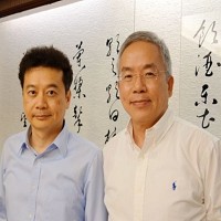 騰輝董事長勞開陸(右)及總經理鍾健仁。