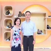 鈺齊國際股份有限公司董事長夫婦照片