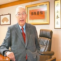 上海商銀董事長榮鴻慶 上海商銀／提供