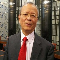 大成鋼總經理謝榮坤