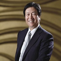 福貞控股股份有限公司董事長李榮福露出自信的神情