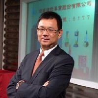 達麗建設董事長謝志長