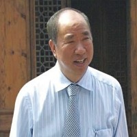 丹尼斯百貨董事長王任生