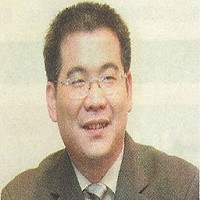 仁本集團董事長陳原