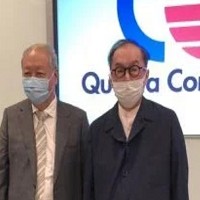 廣達董事長林百里（右）與副董暨總經理梁次震。記者蕭君暉/攝影