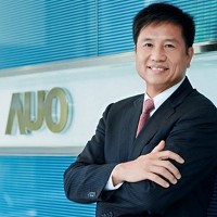 友達董事長彭双浪。