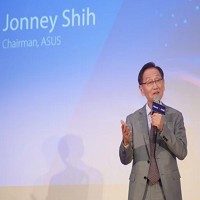 華碩電腦董事長施崇棠。圖／華碩提供
