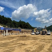 統一透過持股近8成的熊津食品在韓國公州蓋1.5萬坪物流中心，備妥10年需求，2022年動工，第一期工程預計2024年2月完工，投資額約新台幣7.5億元。中央社記者韓婷婷