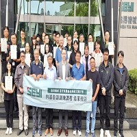 協易機械以大帶小攜手10家供應商完成碳盤查里程碑，展現企業永續力。協易機提供
