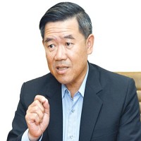 佳世達董事長陳其宏圖。