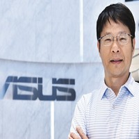 華碩全球副總裁暨AICS負責人黃泰一帶領百人規模的AI研發中心團隊，為華碩在AI時代搶商機。圖／顏謙隆