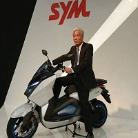 三陽工業董事長吳清源有信心今年汽車、機車銷售都可望逆勢突圍。