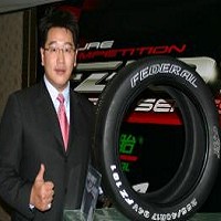 泰豐執行長馬述建為自家新輪胎產品站台