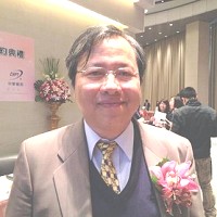 和桐化學公司董事長楊猷傑受訪，敘述和桐近五年營收獲利概況