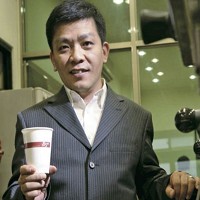 美食－KY董事長兼總經理吳政學。