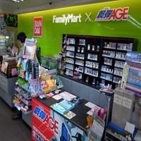 鋼彈主題便利商店設於全家永和騎士店